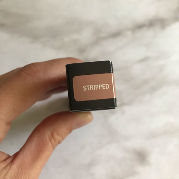 Anastasia Beverly Hills Makeup Lipstick Stripped - Picture 5 of 8